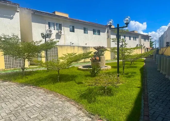 Apartamento Cond Leao Dourado