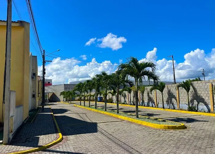 Apartamento Cond Leao Dourado